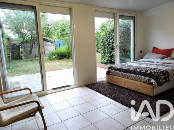 Maison à vendre 4 pièces 97 m² Montigny-le-Bretonneux