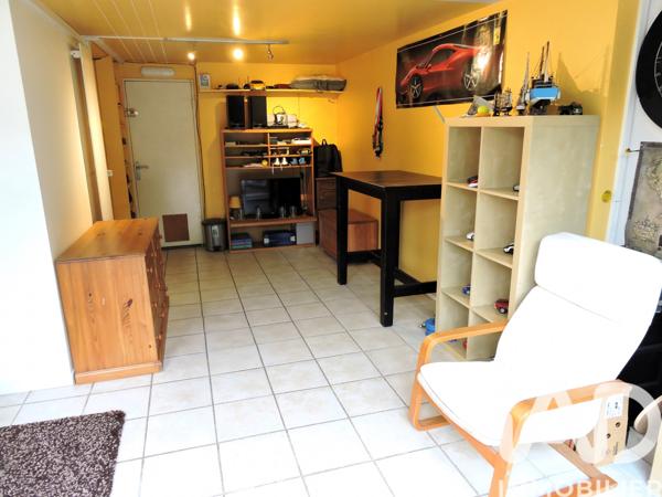 Maison à vendre 4 pièces 97 m² Montigny-le-Bretonneux