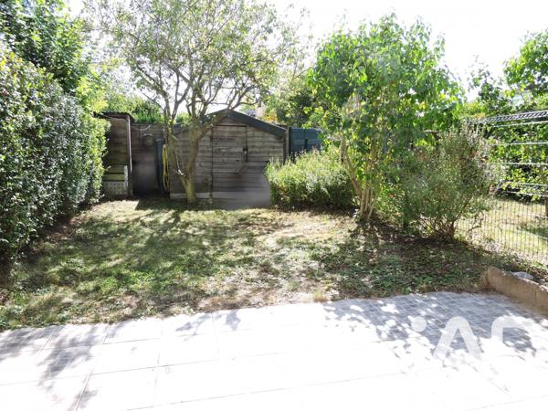 Maison à vendre 4 pièces 97 m² Montigny-le-Bretonneux