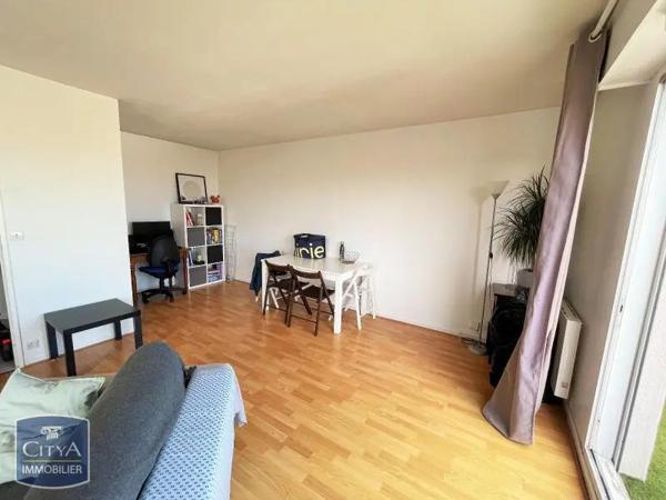 Appartement à louer 2 pièces 48.96m² Dijon (21000)