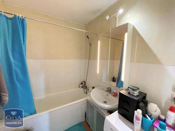 Appartement à louer 2 pièces 48.96m² Dijon (21000)