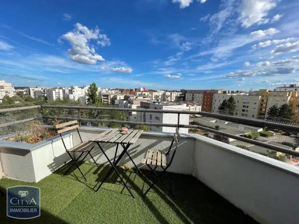 Appartement à louer 2 pièces 48.96m² Dijon (21000)