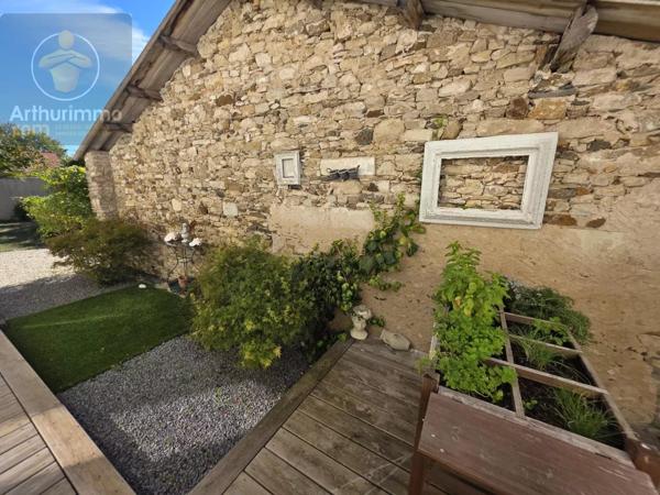 Vente                                                      Maison
                        
                     7 pièces                      170 m2                     à La Barre-de-Monts