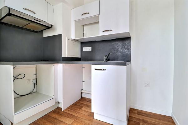 Appartement La Plaine Saint Denis 3 pièce(s) 63.08 m2