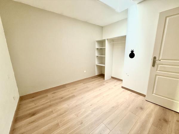 A VENDRE : MAISON DE TYPE 4 110 m2 DANS UNE IMPASSE CALME