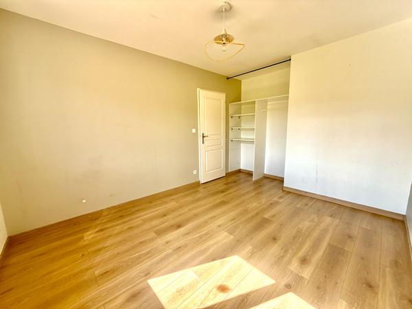 A VENDRE : MAISON DE TYPE 4 110 m2 DANS UNE IMPASSE CALME