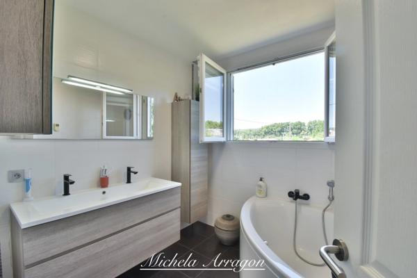 Maison familiale avec parc arboré de plus de 2 000 m² – Grange-sur-Lot