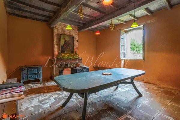 CORPS DE FERME - BRIATEXTE