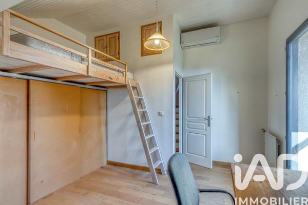 Maison à vendre 6 pièces 141 m² Saint-Nazaire-les-Eymes