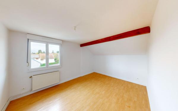 Appartement à louer    3 pièces • 58 m2 Argiésans