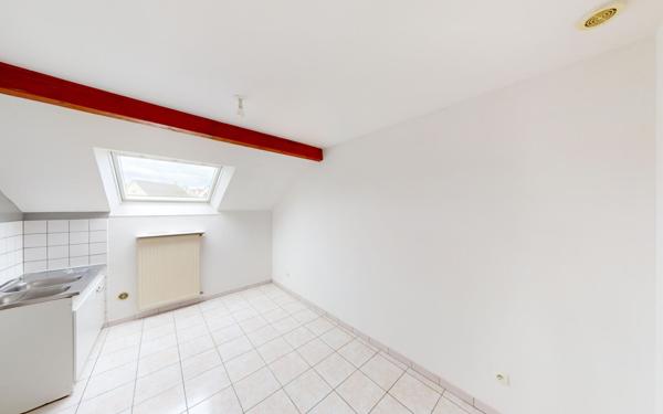 Appartement à louer    3 pièces • 58 m2 Argiésans