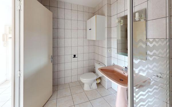 Appartement à louer    3 pièces • 58 m2 Argiésans