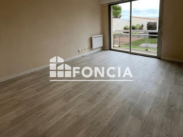 Location Appartement 2 pièces 33.05 m² - 392 AVENUE DE LIMOGES Niort 79000