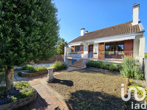 Maison à vendre 5 pièces 85 m² Le Mesnil-le-Roi