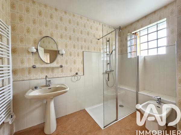 Maison à vendre 5 pièces 85 m² Le Mesnil-le-Roi