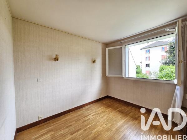 Maison à vendre 5 pièces 85 m² Le Mesnil-le-Roi