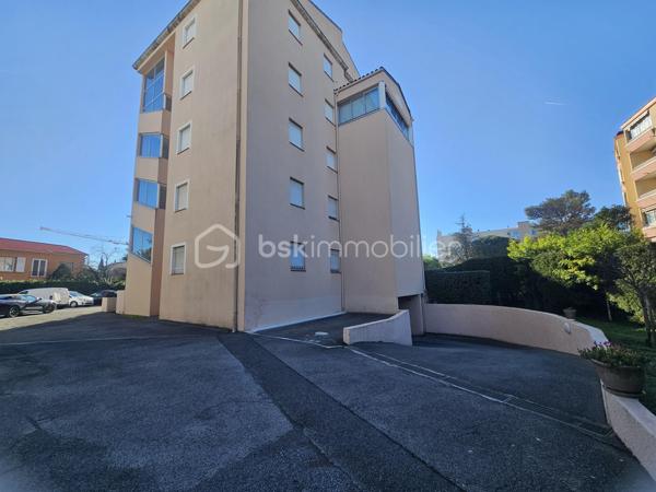 Parking de 13,50 m²