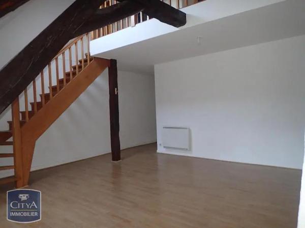 Appartement à louer 2 pièces 46.47m² Châteauroux (36000)