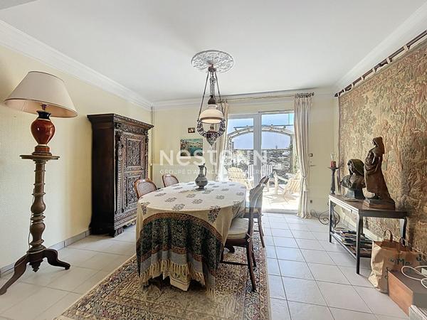 A VENDRE Maison Angers 6 pièce(s) 128 m2 Madeleine