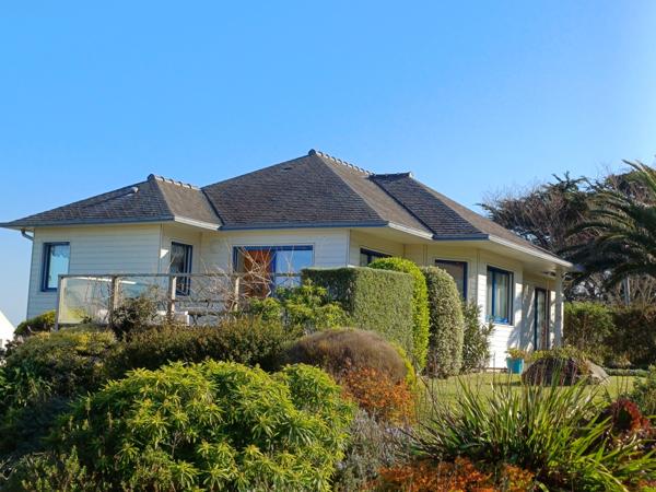 Plougasnou (29630) Plougasnou, Primel vue mer, maison 4 chambres sur terrain de 1200 m2.