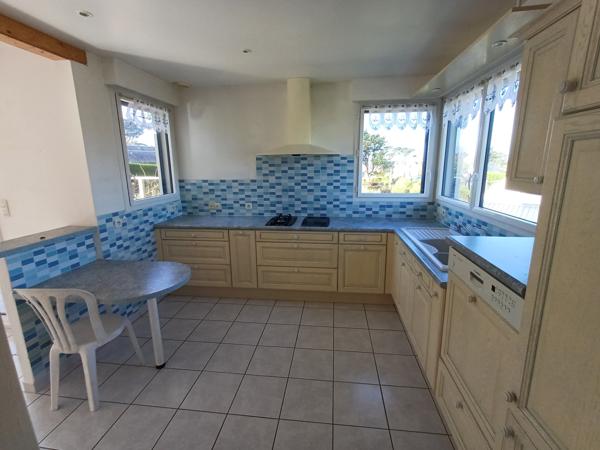 Plougasnou (29630) Plougasnou, Primel vue mer, maison 4 chambres sur terrain de 1200 m2.