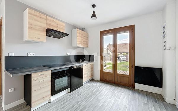 Maison à louer    3 pièces •  La Rue-Saint-Pierre