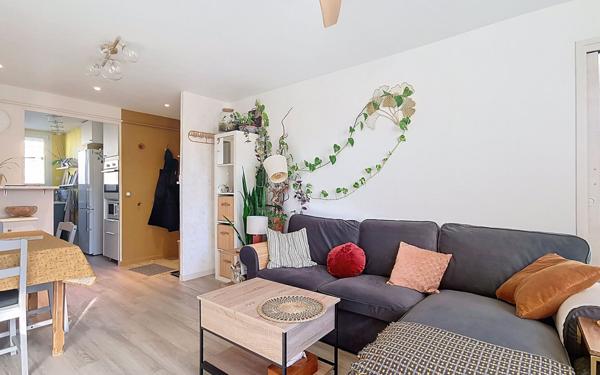 Appartement à vendre    4 pièces •  Toulon