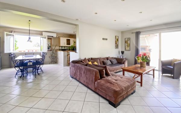 Maison à vendre    5 pièces •  Montauban