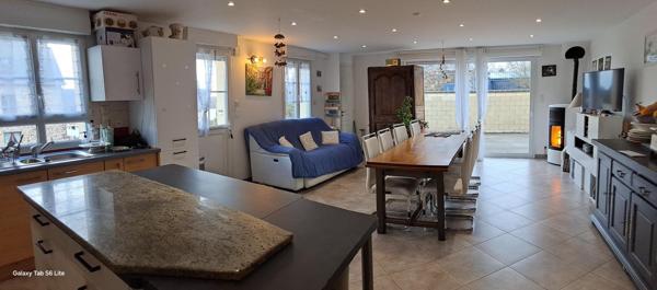 Maison à DOL-DE-BRETAGNE, 35120 - 5 pièces 133m²