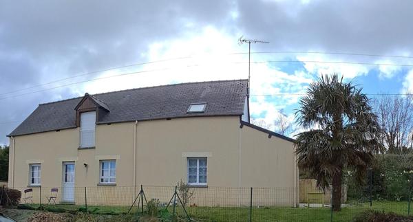 Maison à DOL-DE-BRETAGNE, 35120 - 5 pièces 133m²