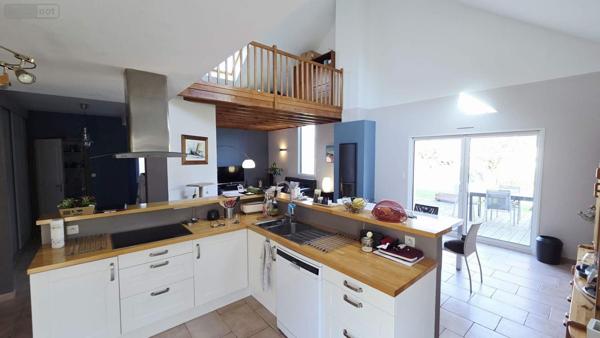 Maison à vendre à Noyal-sur-Vilaine en Ille-et-Vilaine (35530), ref : 019/5526 MCB Champ Michel