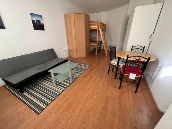 A LOUER : T1 à LILLE • rue du Rempart - VIEUX LILLE • 469 € CC • Réf. 642500100177-001