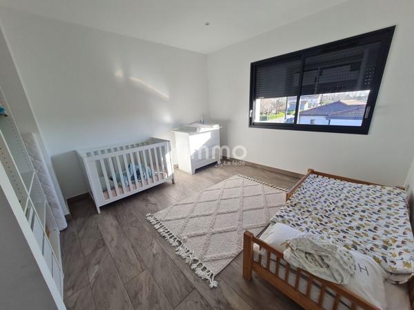 Maison 141.19m² Terrain 528m² Garage Chalet