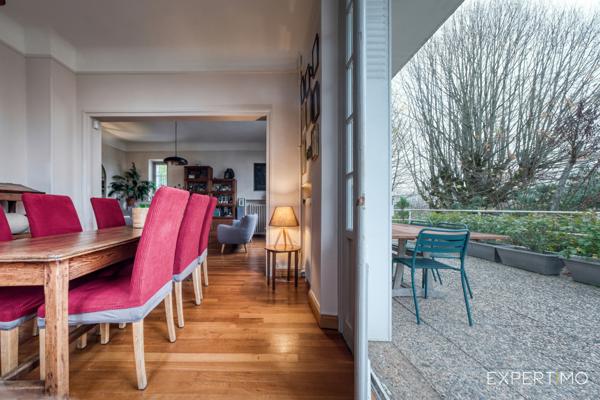 Étampes (91150) Maison de caractère avec terrasse dominant un jardin arboré de 800 m2 à Étampes