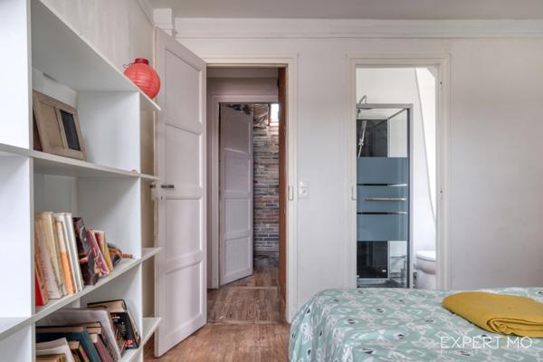 Étampes (91150) Maison de caractère avec terrasse dominant un jardin arboré de 800 m2 à Étampes