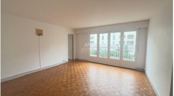SEVRES Centre Ville - Appartement de 4 pièces €395 000 ** - Référence 634-C