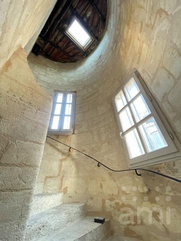 Bordeaux centre - Grosse cloche : Grand appartement T1 avec garage