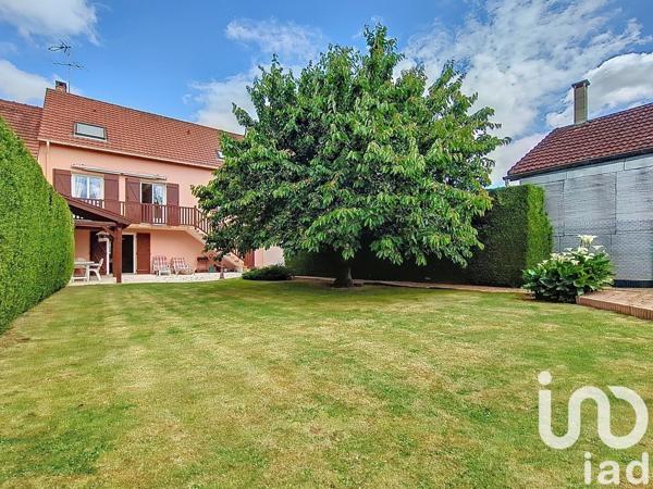 Maison traditionnelle 5 pièces de 102 m² à Pontault-Combault (77340)