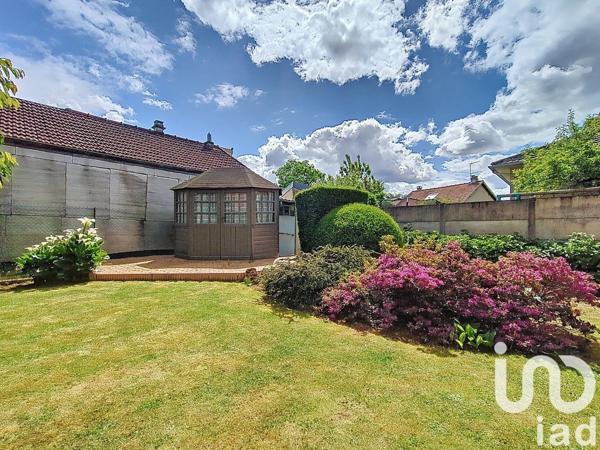 Maison traditionnelle 5 pièces de 102 m² à Pontault-Combault (77340)