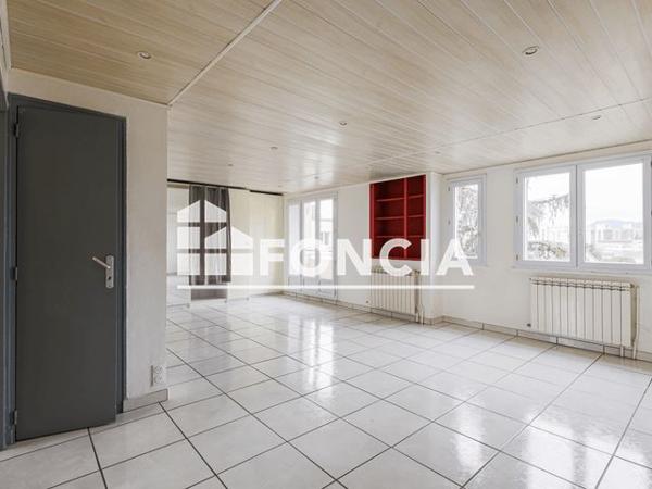 À vendre Appartement 4 pièces 69 m² - Le Pont-de-claix 38800