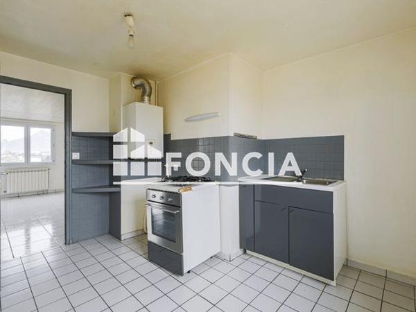 À vendre Appartement 4 pièces 69 m² - Le Pont-de-claix 38800