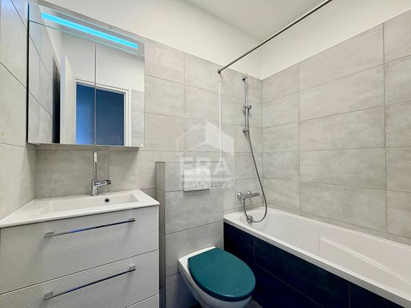 Sèvres Rive Gauche - Appartement 4 pièces de 80,50 m² au dernier étage avec balcon et parking