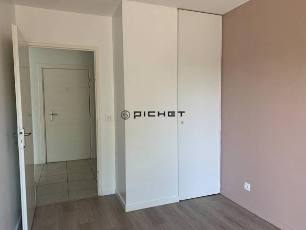 Appartement 3 pièces 63 m² PAU - 64000