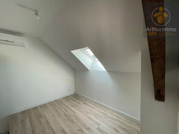 Location                                                      Maison
                        
                     4 pièces                      70 m2                     à Muides-sur-Loire