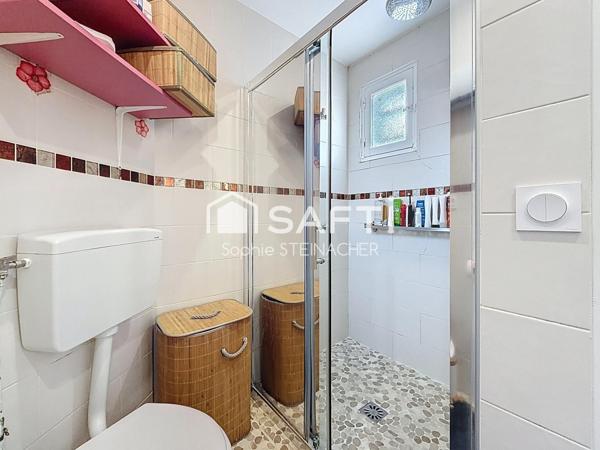 Maison sur beau terrain avec potentiel