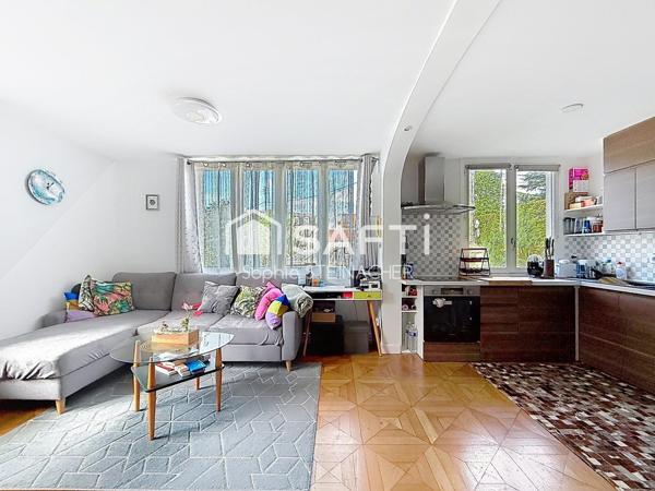 Maison sur beau terrain avec potentiel