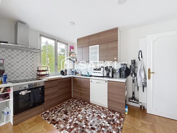Maison sur beau terrain avec potentiel