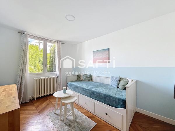 Maison sur beau terrain avec potentiel