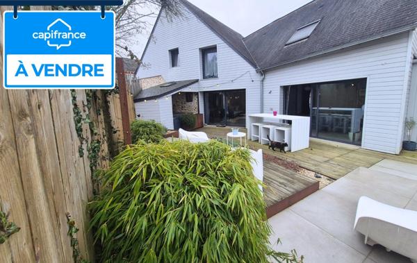 Maison avec garage et spa - 176m2 à SAINT BERTHEVIN (53)