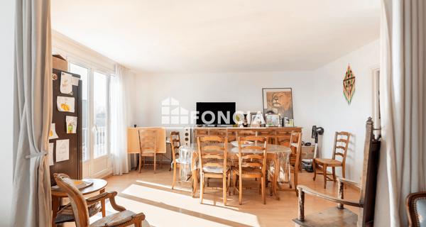 À vendre Appartement 4 pièces 74 m² - ÉGly 91520